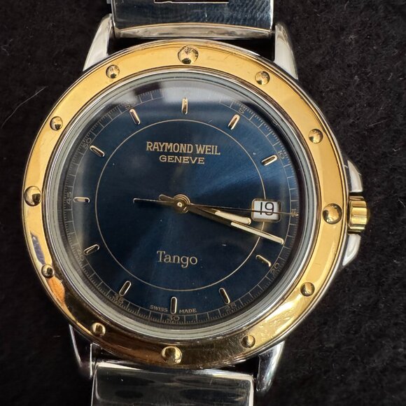 Raymond Weil Genève Tango – 36mm Two-Tone Blue Dial - Picture 6 of 6